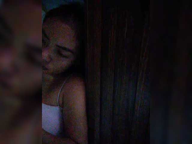hornylittleprincess69