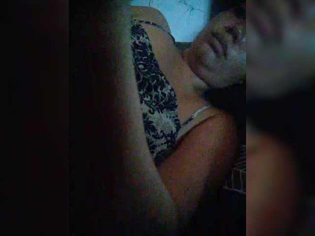 XXhornywetprincess99XX live cam