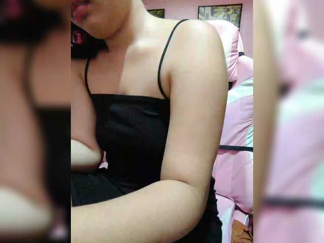 XXhornywetprincess99XX's BongaCams show and profile