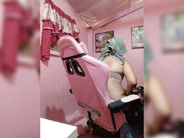 XXhornywetprincess99XX