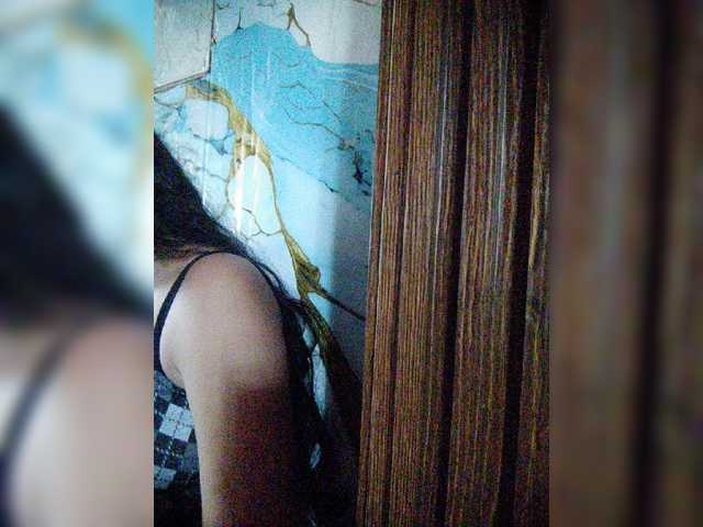 hornylittleprincess69