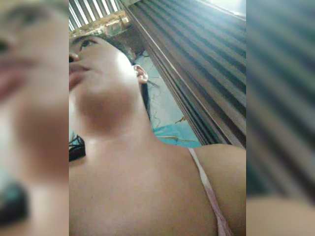 XXhornywetprincess99XX live cam on BongaCams