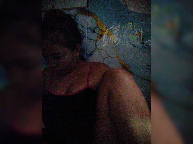 hornylittleprincess69