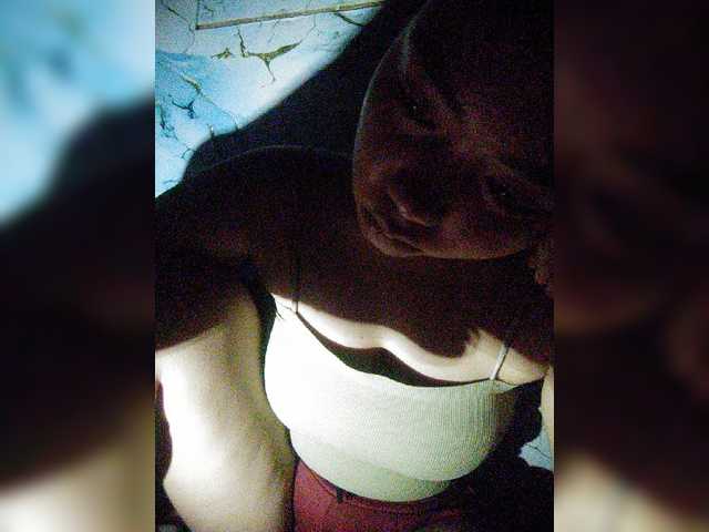 hornylittleprincess69