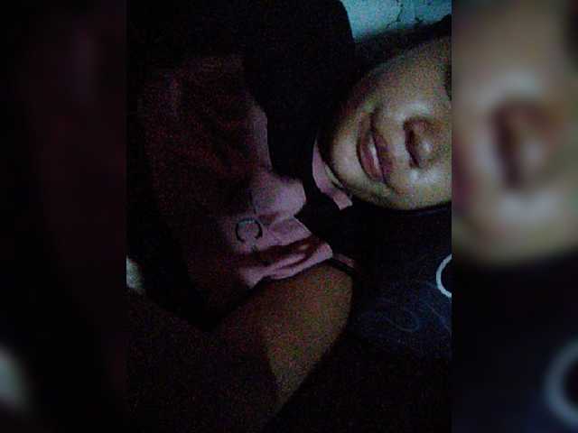 XXhornywetprincess99XX live cam on BongaCams
