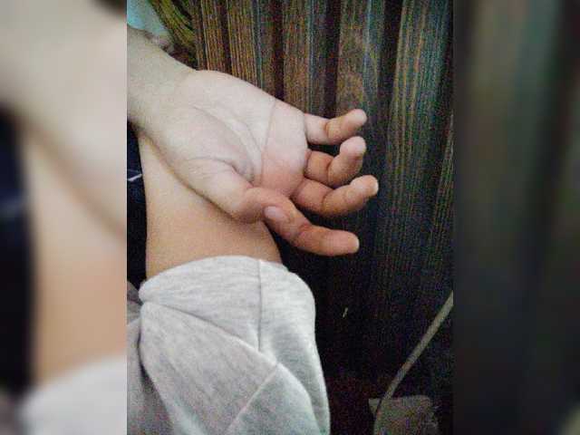 hornylittleprincess69