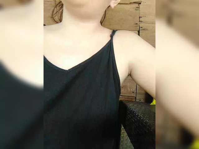 hornylittleprincess69 live cam preview