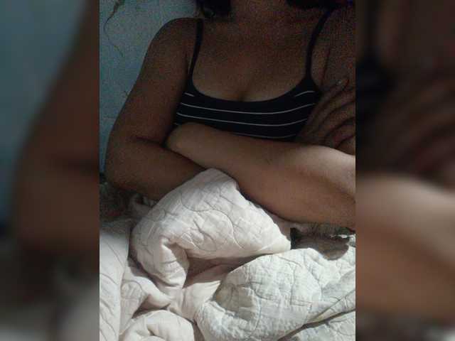 XXhornywetprincess99XX live webcam show