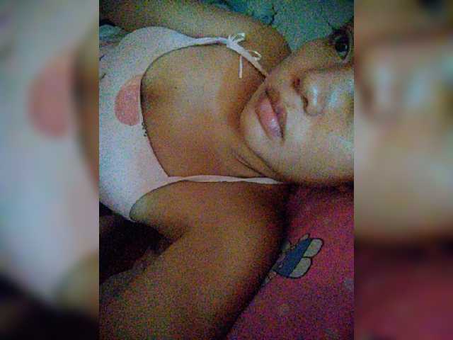 XXhornywetprincess99XX live cam on BongaCams