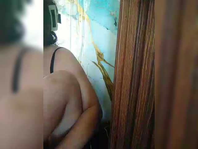 hornylittleprincess69