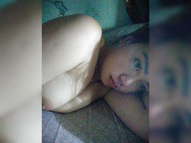 XXhornywetprincess99XX live webcam show