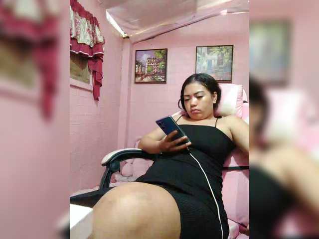 hornylittleprincess69