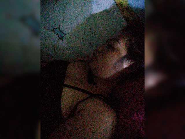 hornylittleprincess69
