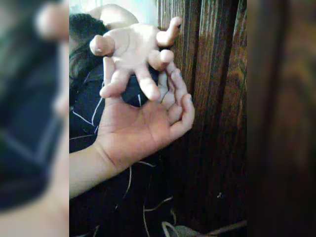 hornylittleprincess69