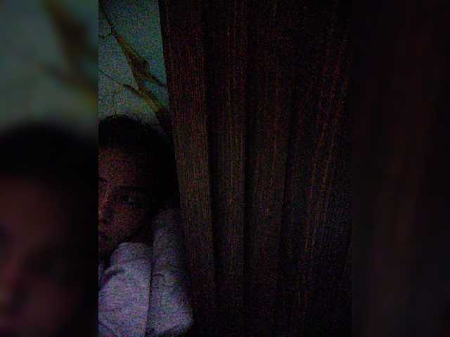 hornylittleprincess69 live cam on BongaCams