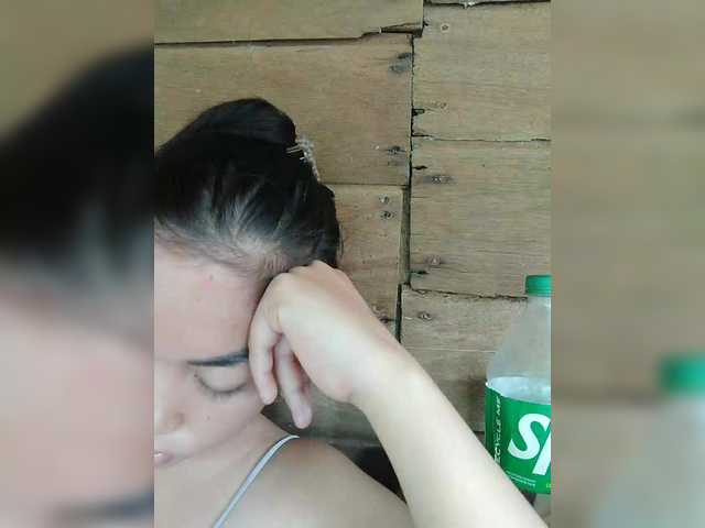 hornylittleprincess69