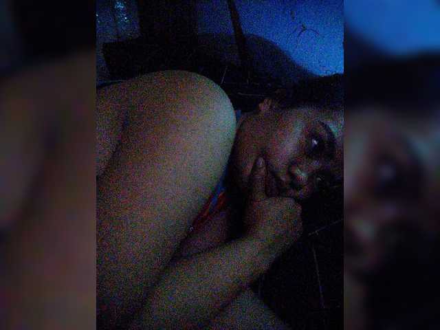 hornylittleprincess69