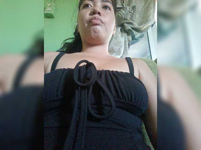hornylittleprincess69
