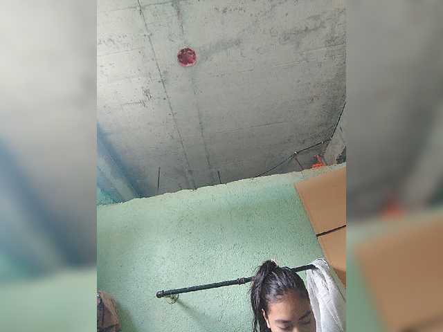 hornylittleprincess69