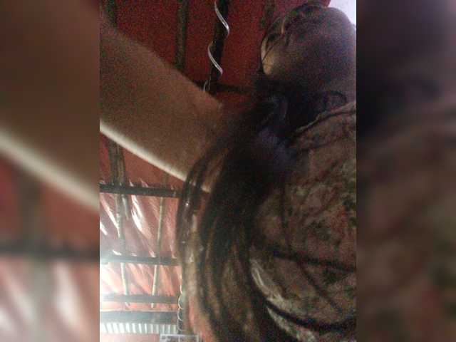 hornylittleprincess69 live webcam show