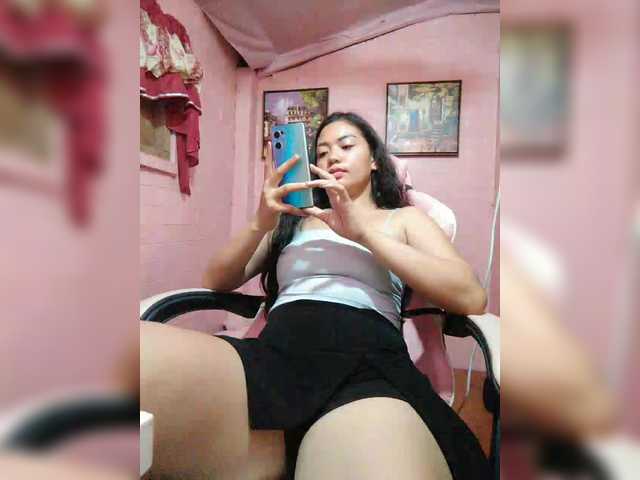 hornylittleprincess69 webcam