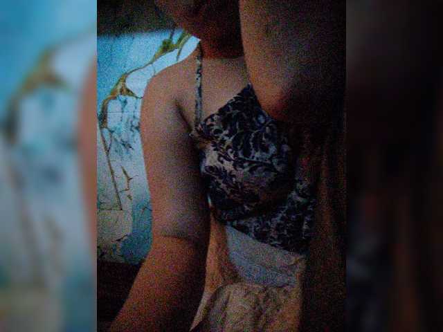 XXhornywetprincess99XX live cam on BongaCams
