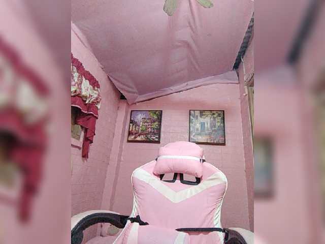 hornylittleprincess69
