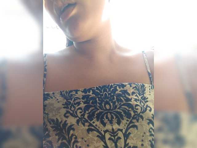 XXhornywetprincess99XX live cam
