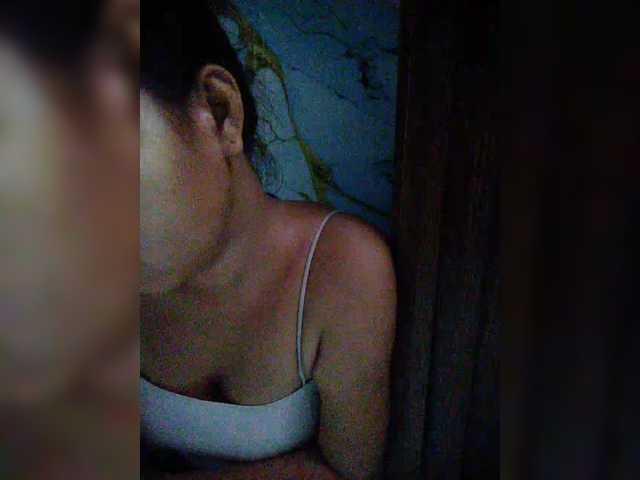 hornylittleprincess69