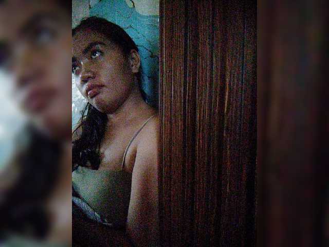 hornylittleprincess69