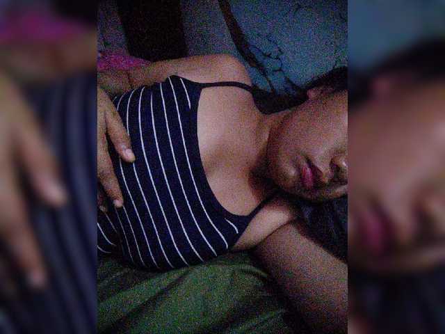 XXhornywetprincess99XX live cam on BongaCams