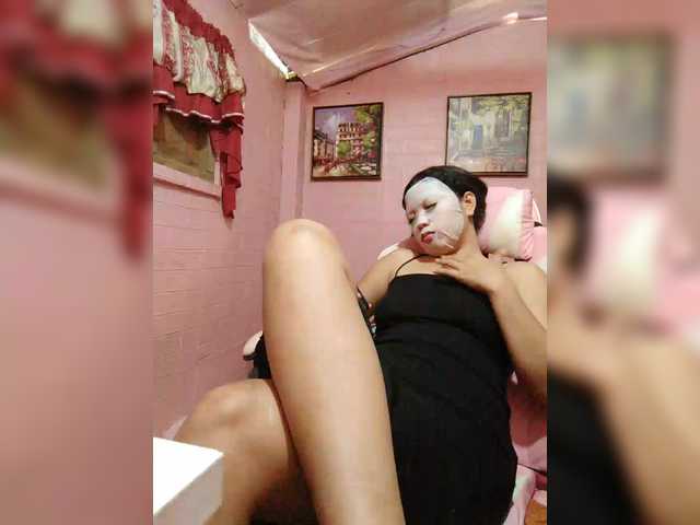 XXhornywetprincess99XX's BongaCams show and profile