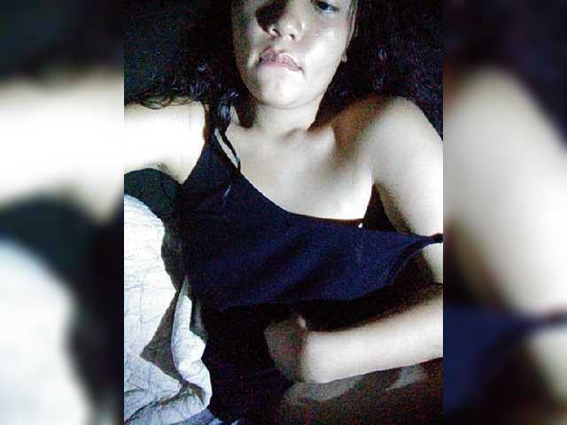 XXhornywetprincess99XX live cam on BongaCams