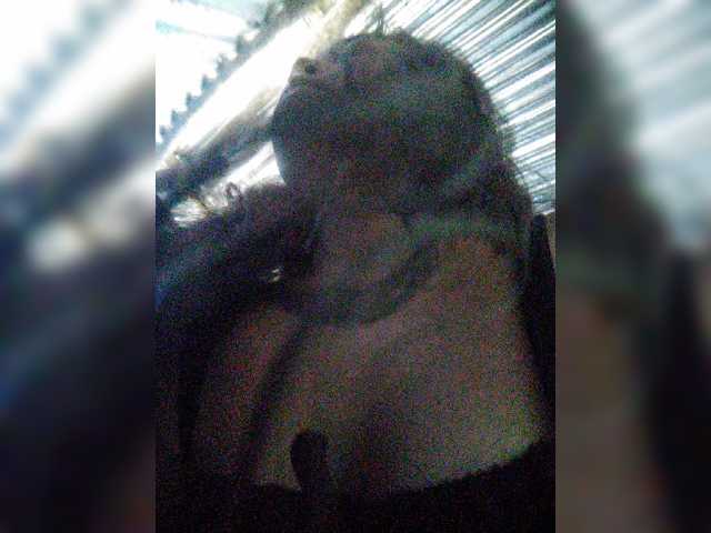 hornylittleprincess69