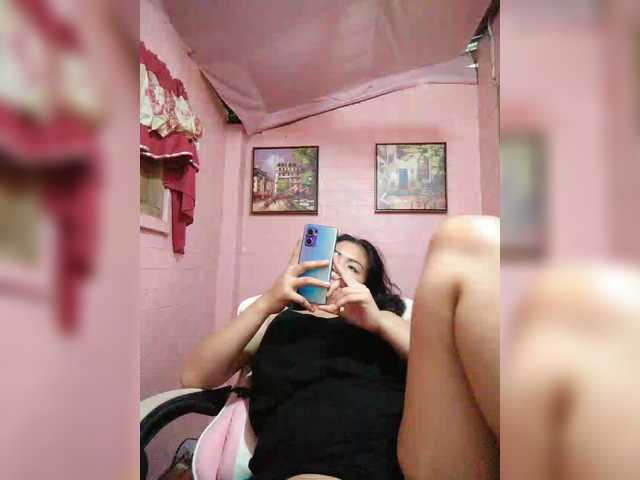 hornylittleprincess69