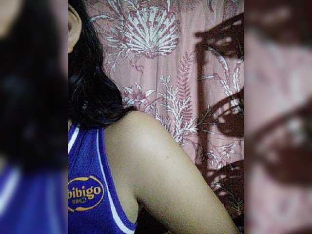 XXhornywetprincess99XX live cam on BongaCams