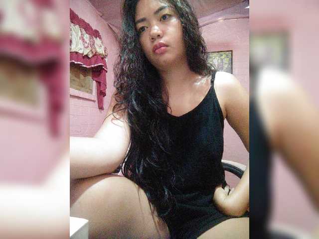 hornylittleprincess69 live cam preview