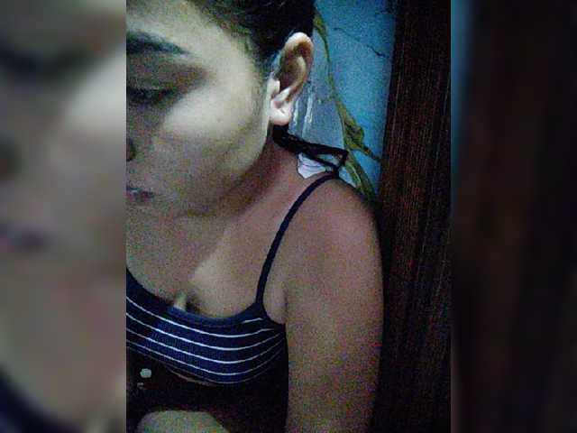 hornylittleprincess69
