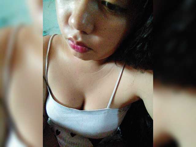XXhornywetprincess99XX live cam on BongaCams
