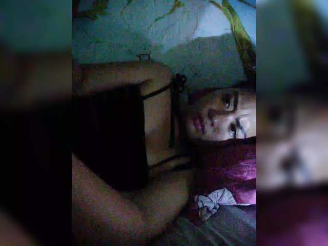 hornylittleprincess69