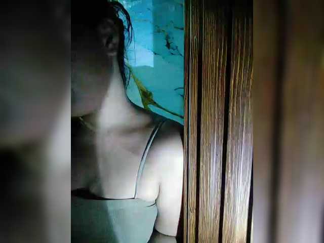 hornylittleprincess69