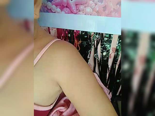 hornylittleprincess69