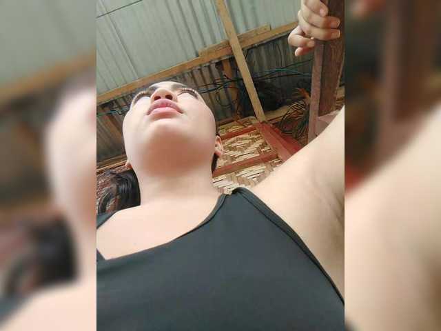 hornylittleprincess69 live cam preview