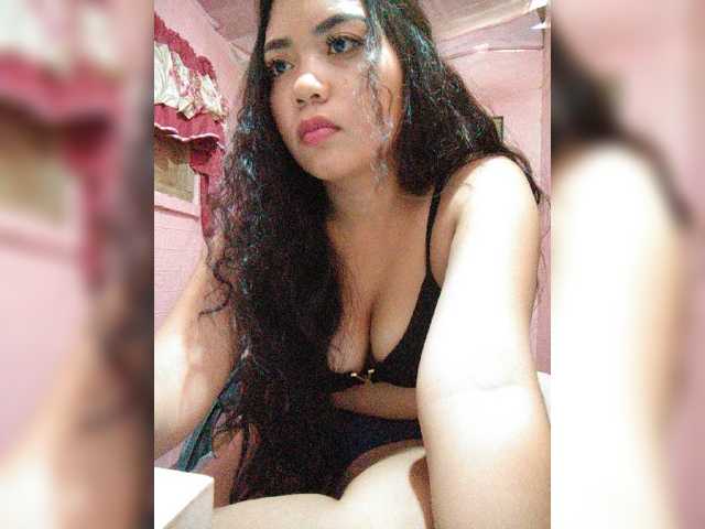 hornylittleprincess69 live cam preview