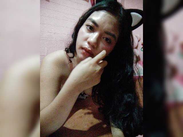 XXhornywetprincess99XX live webcam show