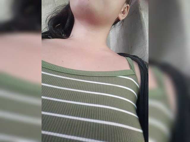 hornylittleprincess69