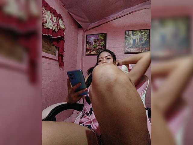 hornylittleprincess69