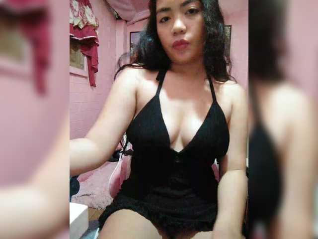 XXhornywetprincess99XX live webcam show