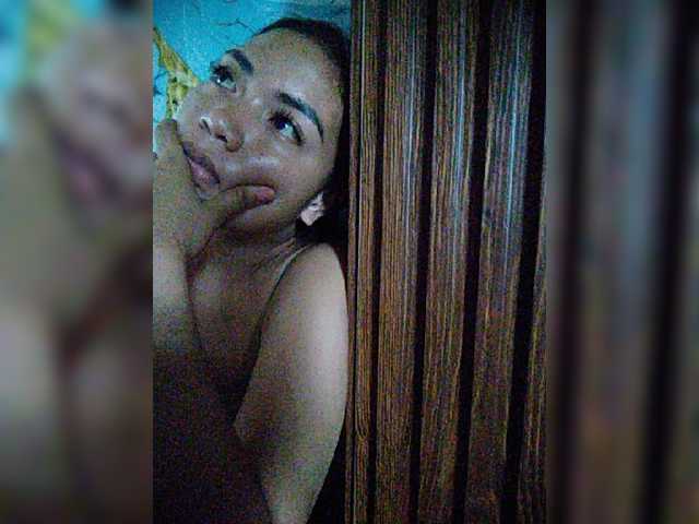 XXhornywetprincess99XX live cam on BongaCams