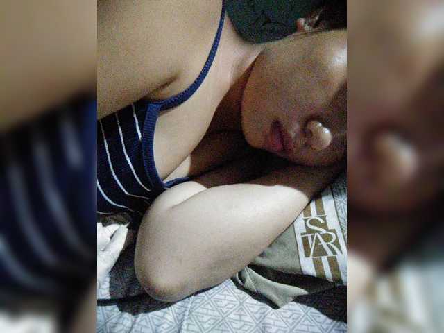 XXhornywetprincess99XX live webcam show